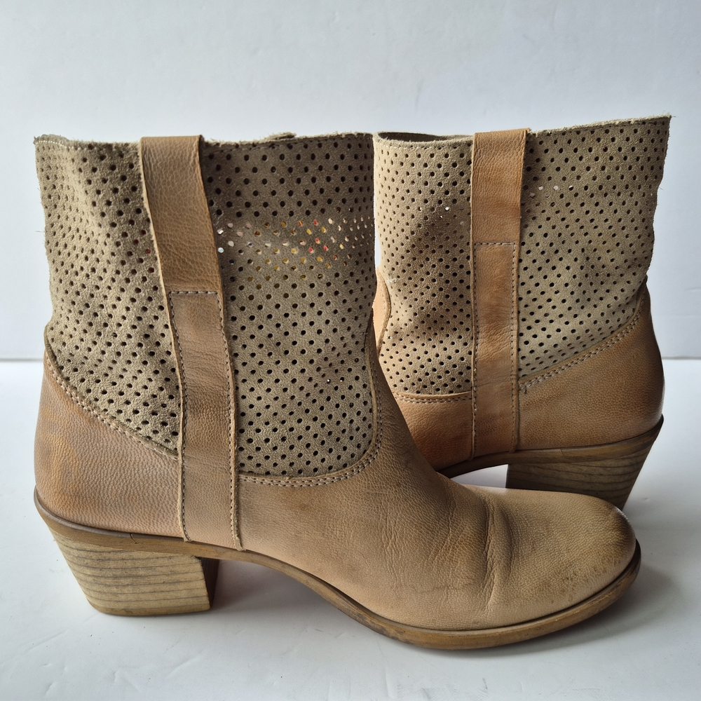 Joe Sanchez Tan Ankle Booties, Suede and Leather  Sz 38,western Cowgirl - Picture 5 of 16